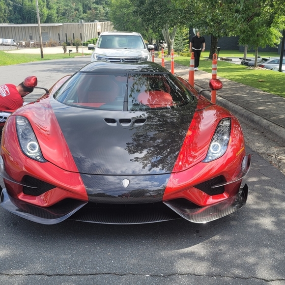 Meet your Posher, Russell - Picture 7 of 12